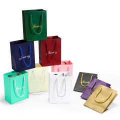 Jewelry letter print small size gift bag paper bag