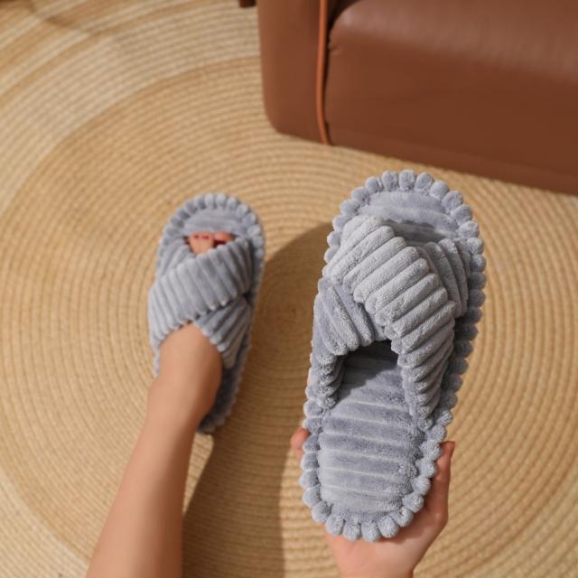 Autumn winter new design fluffy flat slippers