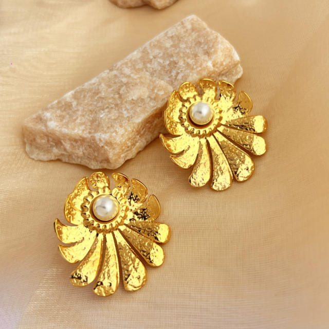Vintage 18KG pearl flower bigger earrings stainless steel earrings