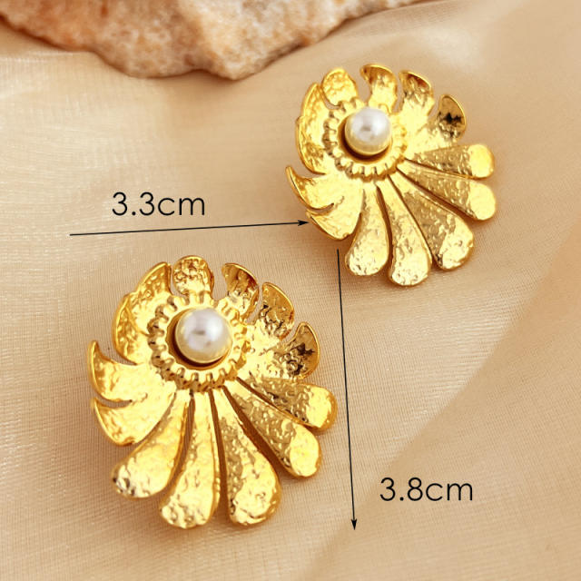 Vintage 18KG pearl flower bigger earrings stainless steel earrings