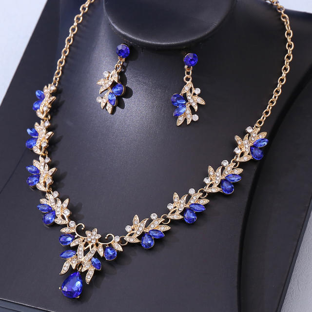 Elegant flower colorful diamond necklace set for wedding