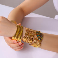 18KG wide design stainless steel cuff bangle chunky bangle