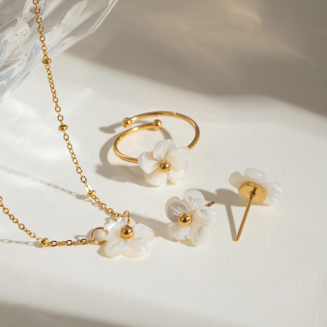 Sweet white shell flower stainless steel necklace rings set