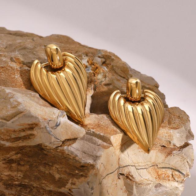 18KG chunky heart stainless steel earrings