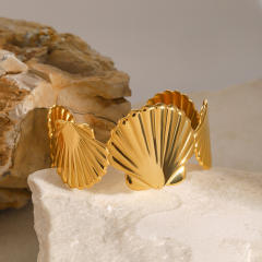 18KG ocean series shell design stainless steel chunky cuff bangle