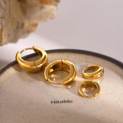 18KG Simple basic stainless steel huggie earrings