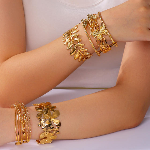 Personality hollow out leaf flower chunky stainless steel cuff bangle