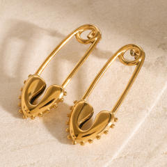 18KG paperclip chape heart stainless steel earrings