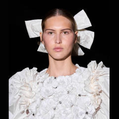 Oversized bow fashion show model same design french barrette hair clips