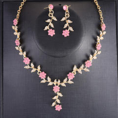 Delicate diamond flower colorful wedding necklace set