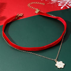 Chrismtas snowflake charm velvet choker necklace