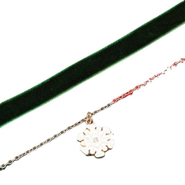 Chrismtas snowflake charm velvet choker necklace
