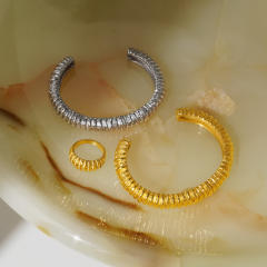 Vintage chunky fold design stainless steel cuff bangle rings set