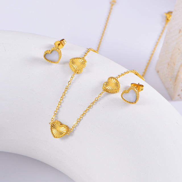Elegant mother shell heart dainty stainless steel necklace set