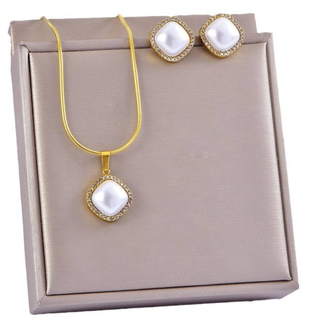 Elegant easy match turquoise pearl stone stainless steel necklace set
