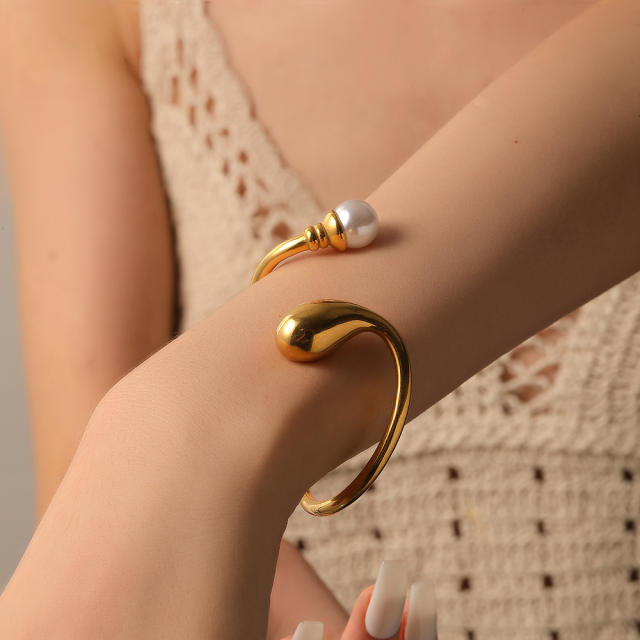 18KG chunky waterdrop stainless steel cuff bangle