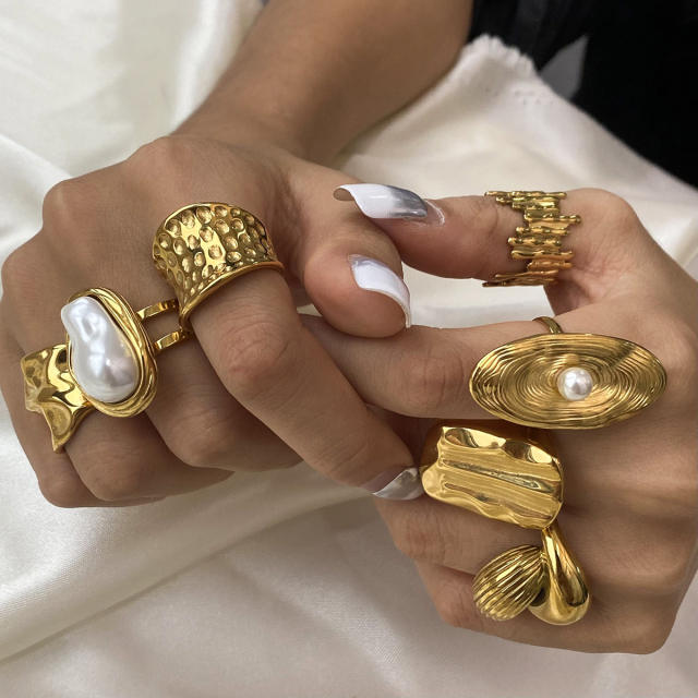 Hot sale gold color chunky stainless steel finger rings collection