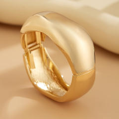 Chunky creative geometric alloy bangle band