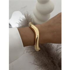 Chunky creative geometric alloy bangle band