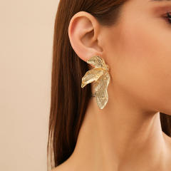 Vintage gold silver alloy flower chunky earrings