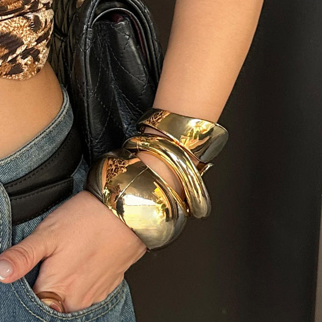 Punk trend chunky gold color wide bangle band set