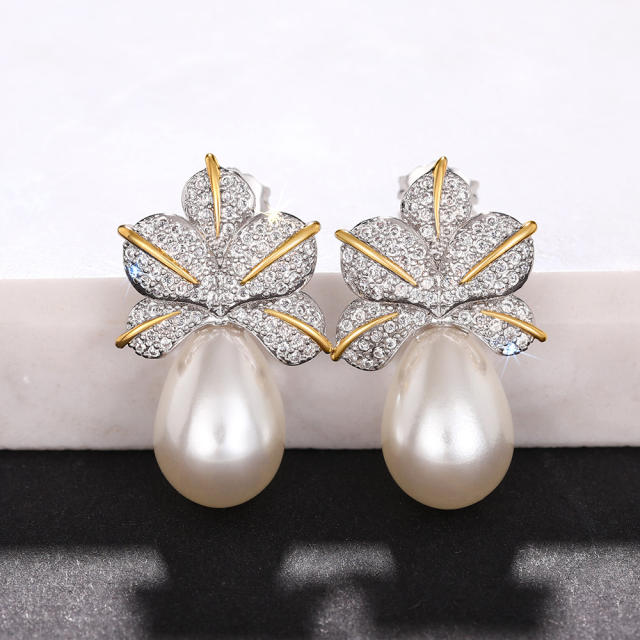 Elegant diamond leaf pearl copper earrings