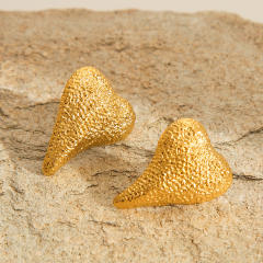 18KG frosted heart hammer pattern stainless steel earrings