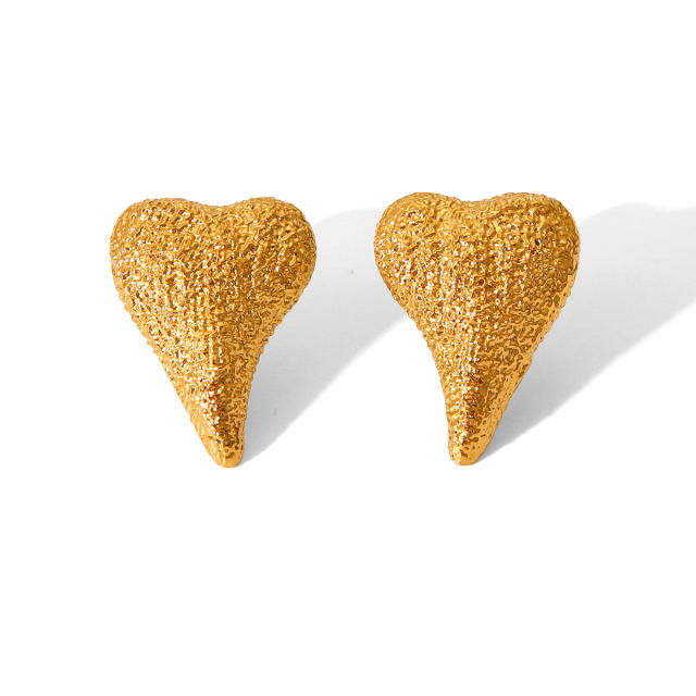 18KG frosted heart hammer pattern stainless steel earrings