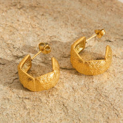 18KG geometric C shape frosted hammer pattern stainless steel earrings