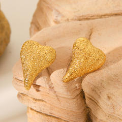 18KG frosted heart hammer pattern stainless steel earrings