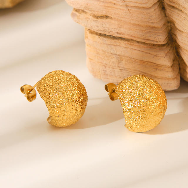 18KG chunky frosted hammer pattern stainless steel earrings