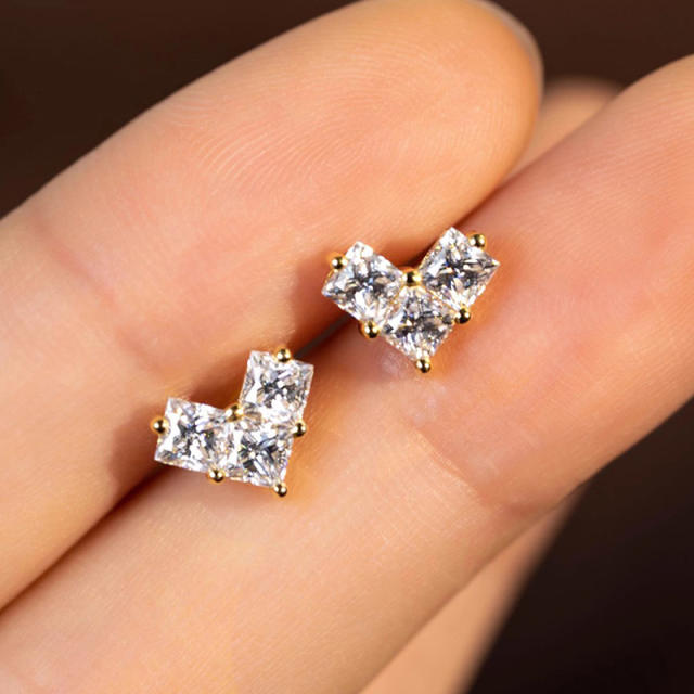 Simple diamond tiny heart copper studs earrings