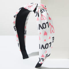 Romantic Valentine's Day knotted headband