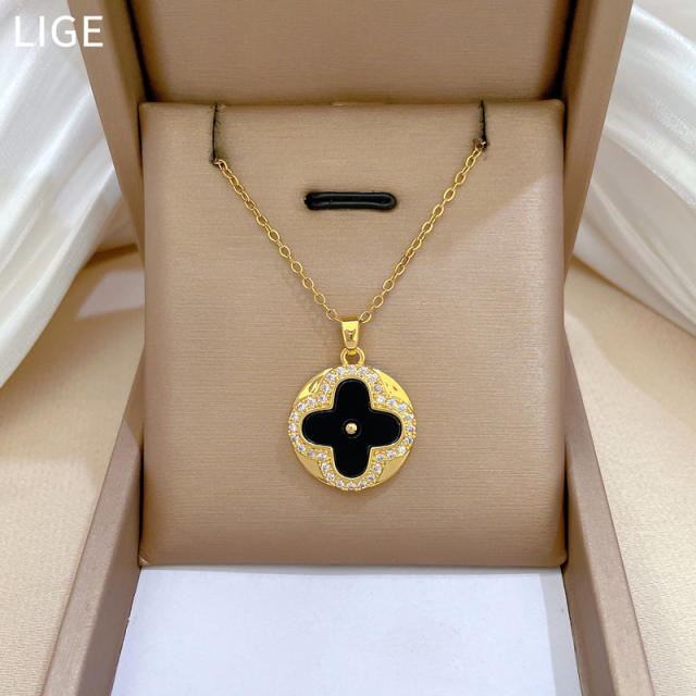 Classic dainty black clover round pendant stainless steel chain necklace set