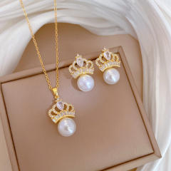 Dainty pearl bead diamond crown pendant stainless steel chain necklace set