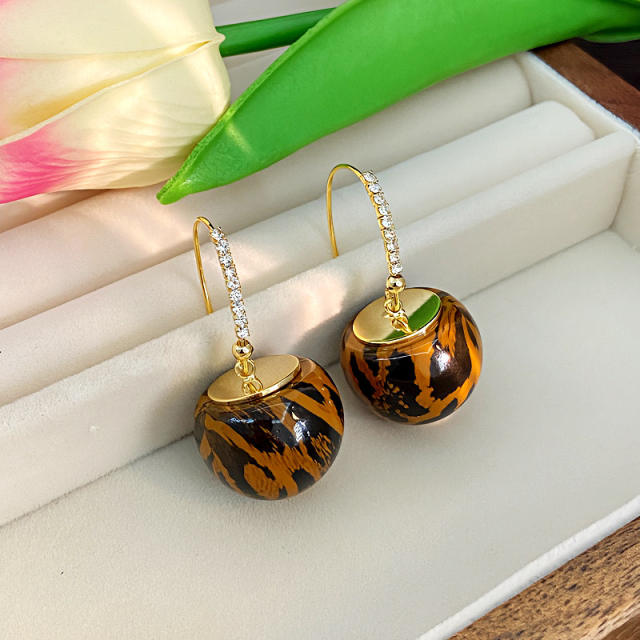 Autumn and Winter New Leopard Print Ball Diamond Earrings