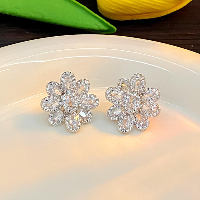 925 needle luxury diamond CZ flower studs earrings