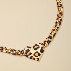 Personality metal leopard heart chain necklace choker
