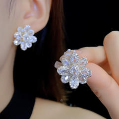 925 needle luxury diamond CZ flower studs earrings