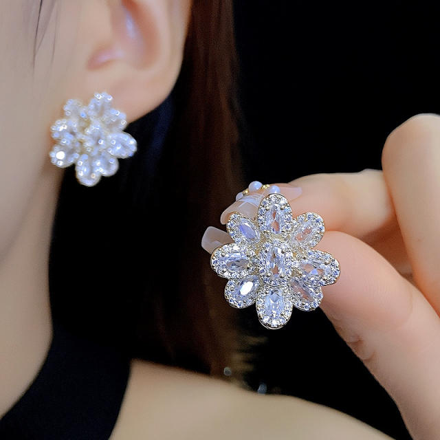 925 needle luxury diamond CZ flower studs earrings
