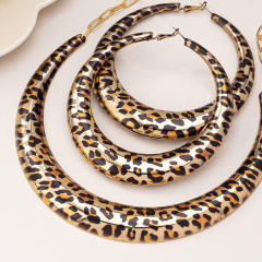 Exaggerated Geometric Leopard Maillard Women's Earrings Necklace Set suit