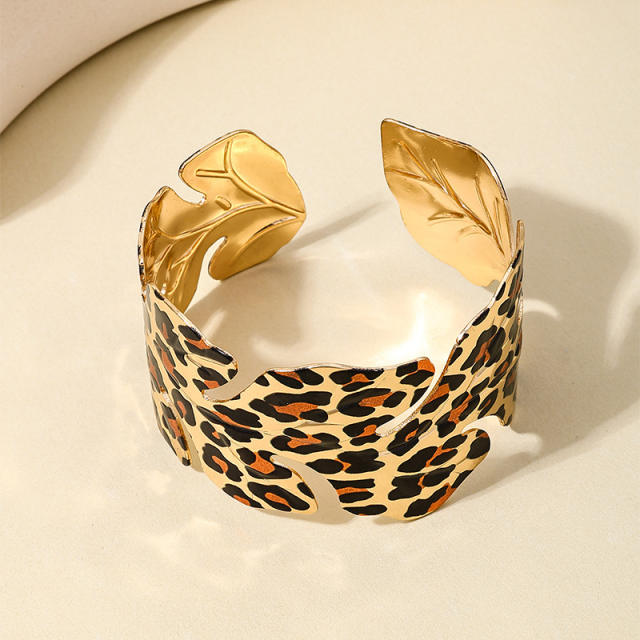 Exaggerated metal wide  leopard leaf opening bangle