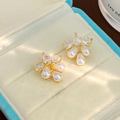Delicate diamond pearl bead petal copper studs earrings