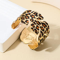 Exaggerated metal wide  leopard leaf opening bangle