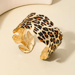 Exaggerated metal wide  leopard leaf opening bangle