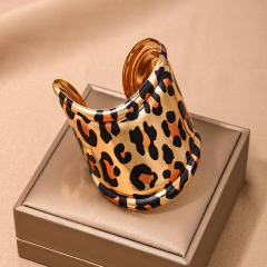Exaggerated Metal Wide Leopard Print Opening bangle