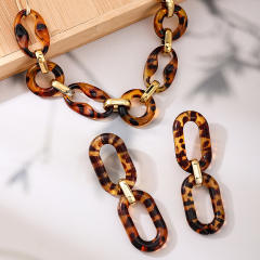 Exaggerated amber acrylic leopard chain necklace earrings multi-piece set