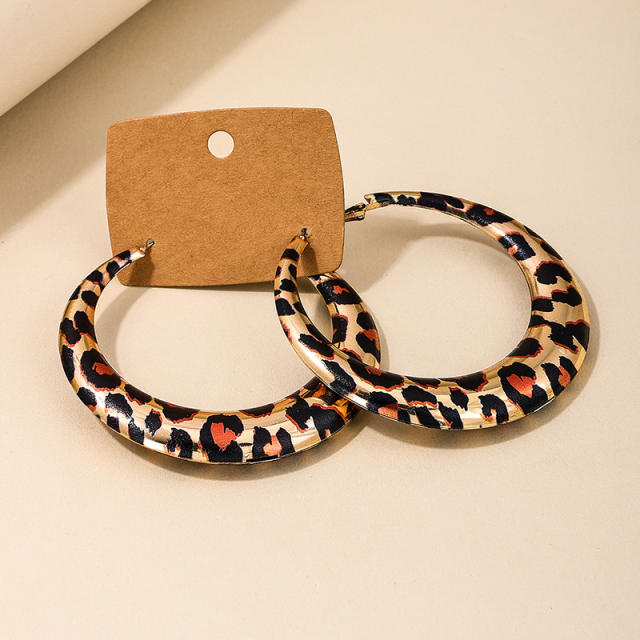 Exaggerated geometric hoop leopard print maillard big hoop earrings