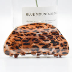 8.3cm Large Leopard Hair Clip Simple Acrylic hair claw clips