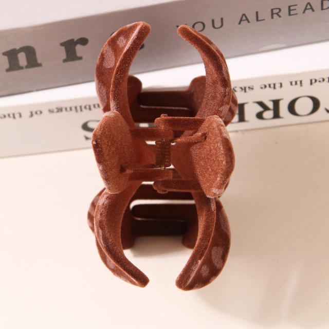 Autumn Winter Flocking Leopard Point Egg Flower hair claw clips